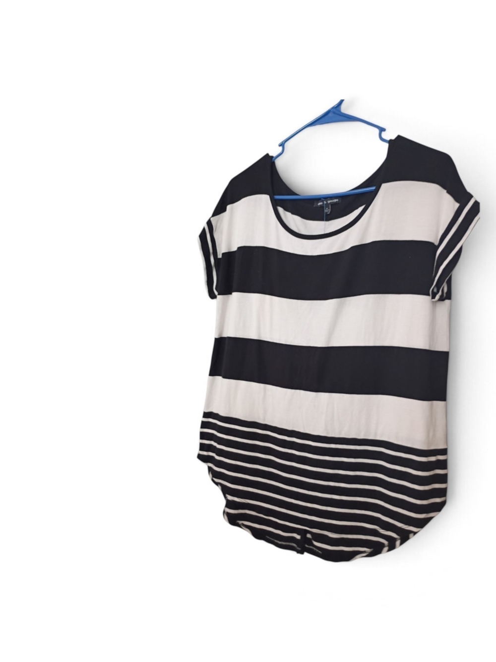 Cable & Gauge Black and White Striped Short-Sleeve Top